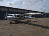 Cessna 210M